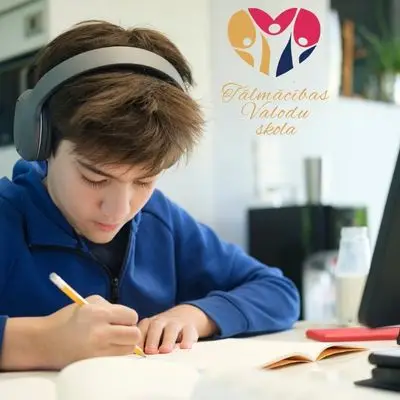 Tālmācības valodu skolas zoom nodarbība